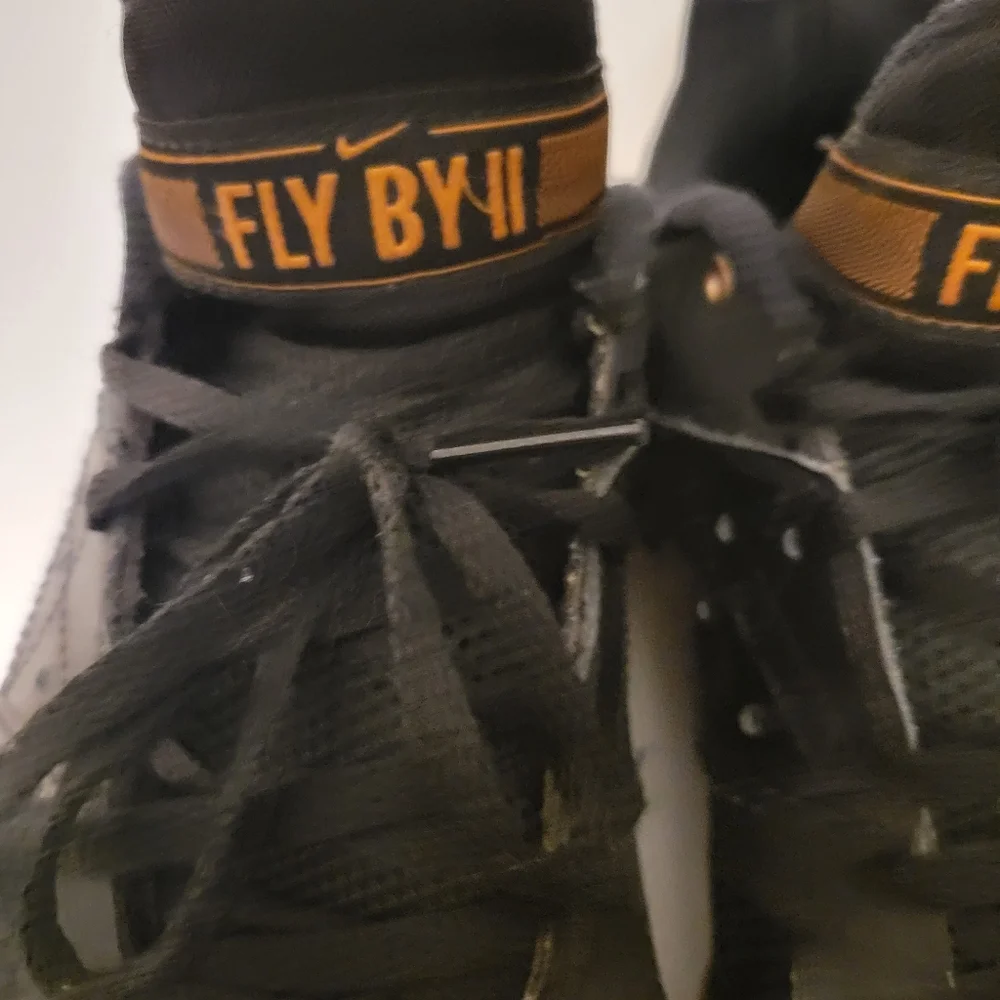 Nike Flyby II Sneakers sz. 7 - Picture 2 of 7